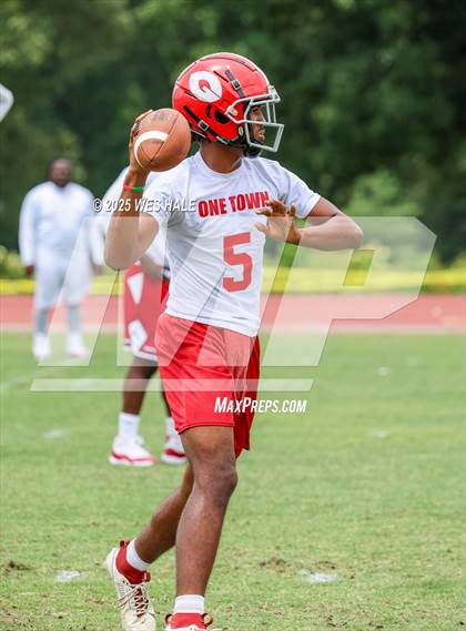 Thumbnail 1 in Germantown vs DeSoto Central (U of Memphis 7v7) photogallery.
