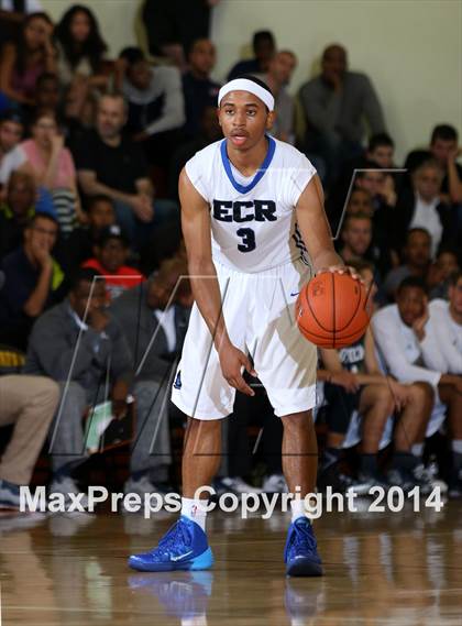 Thumbnail 1 in Loyola vs. El Camino Real (Fairfax State Preview) photogallery.