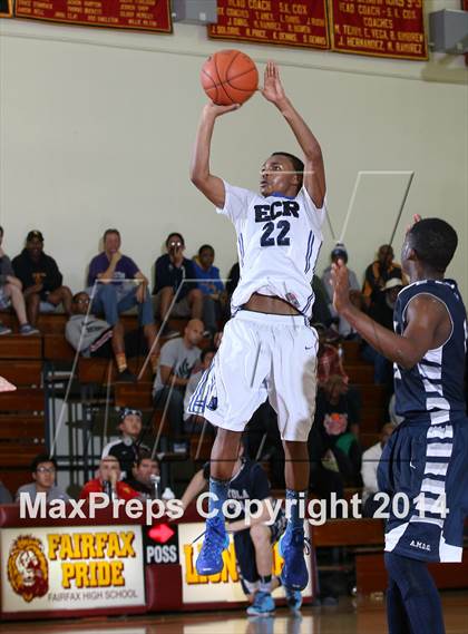 Thumbnail 2 in Loyola vs. El Camino Real (Fairfax State Preview) photogallery.