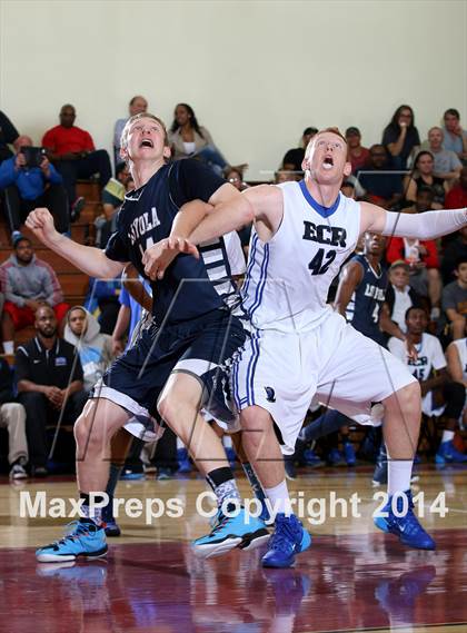 Thumbnail 2 in Loyola vs. El Camino Real (Fairfax State Preview) photogallery.