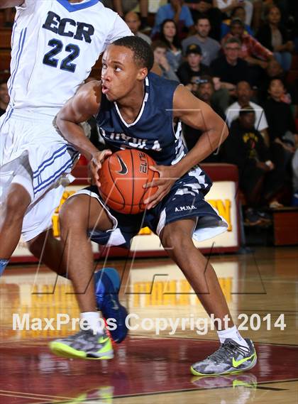 Thumbnail 1 in Loyola vs. El Camino Real (Fairfax State Preview) photogallery.