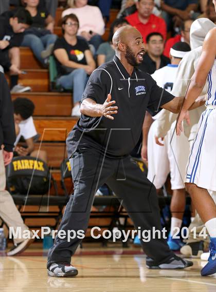 Thumbnail 3 in Loyola vs. El Camino Real (Fairfax State Preview) photogallery.