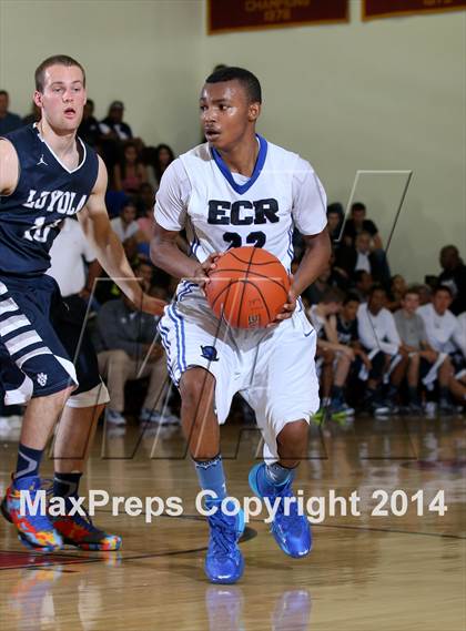 Thumbnail 1 in Loyola vs. El Camino Real (Fairfax State Preview) photogallery.