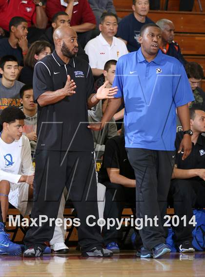 Thumbnail 2 in Loyola vs. El Camino Real (Fairfax State Preview) photogallery.