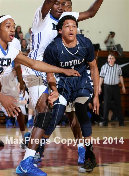 Thumbnail 3 in Loyola vs. El Camino Real (Fairfax State Preview) photogallery.