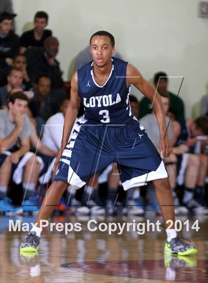Thumbnail 3 in Loyola vs. El Camino Real (Fairfax State Preview) photogallery.