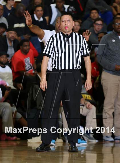 Thumbnail 2 in Loyola vs. El Camino Real (Fairfax State Preview) photogallery.