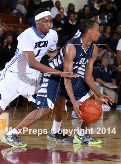 Thumbnail 3 in Loyola vs. El Camino Real (Fairfax State Preview) photogallery.
