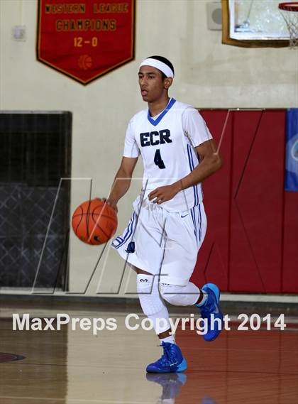 Thumbnail 1 in Loyola vs. El Camino Real (Fairfax State Preview) photogallery.
