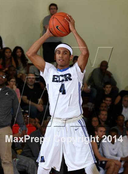 Thumbnail 2 in Loyola vs. El Camino Real (Fairfax State Preview) photogallery.