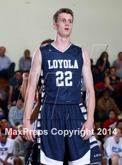 Thumbnail 2 in Loyola vs. El Camino Real (Fairfax State Preview) photogallery.