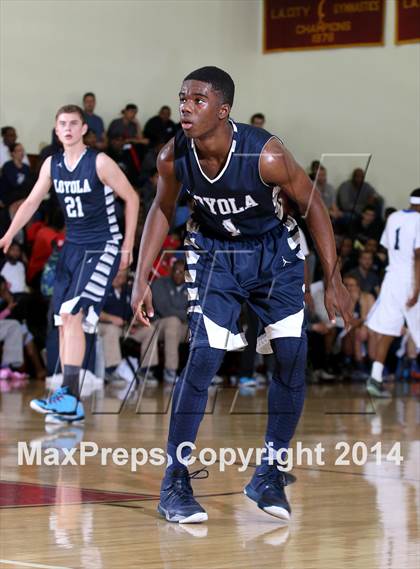 Thumbnail 2 in Loyola vs. El Camino Real (Fairfax State Preview) photogallery.