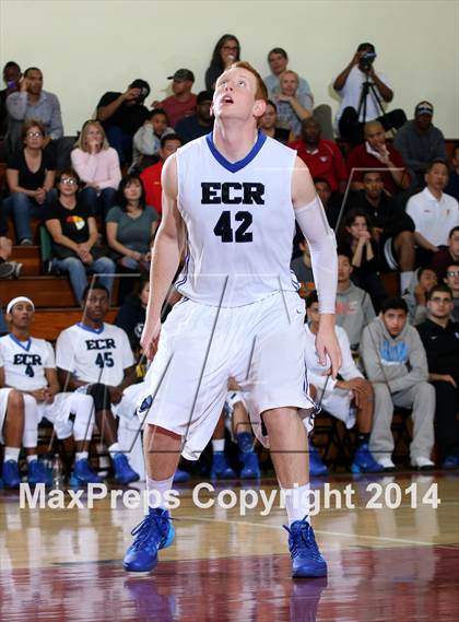 Thumbnail 2 in Loyola vs. El Camino Real (Fairfax State Preview) photogallery.
