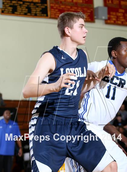 Thumbnail 3 in Loyola vs. El Camino Real (Fairfax State Preview) photogallery.