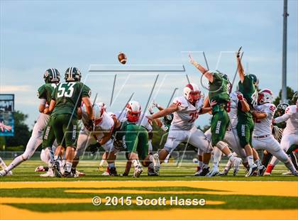 Thumbnail 3 in Chippewa Valley @ Lake Orion photogallery.