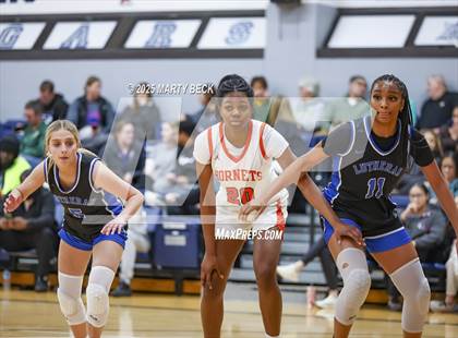 Thumbnail 2 in Lutheran vs Booker T Washington (Sophie Cunningham Classic) photogallery.