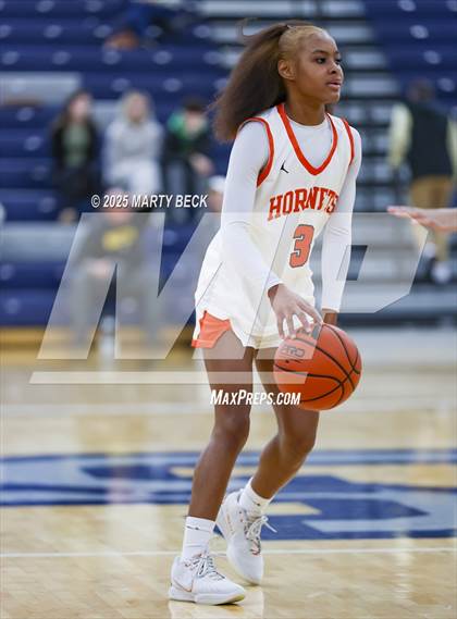 Thumbnail 1 in Lutheran vs Booker T Washington (Sophie Cunningham Classic) photogallery.