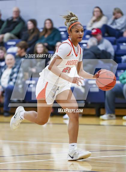 Thumbnail 3 in Lutheran vs Booker T Washington (Sophie Cunningham Classic) photogallery.
