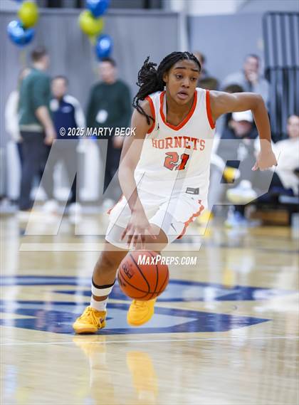Thumbnail 2 in Lutheran vs Booker T Washington (Sophie Cunningham Classic) photogallery.