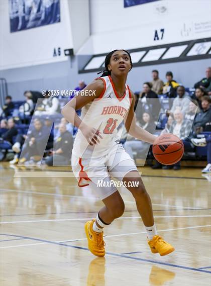 Thumbnail 2 in Lutheran vs Booker T Washington (Sophie Cunningham Classic) photogallery.