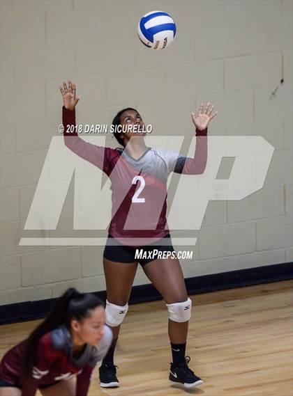Thumbnail 1 in Torrance vs West Anchorage (NIKE Tournament of Champions) photogallery.