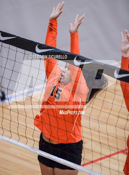 Thumbnail 3 in Torrance vs West Anchorage (NIKE Tournament of Champions) photogallery.