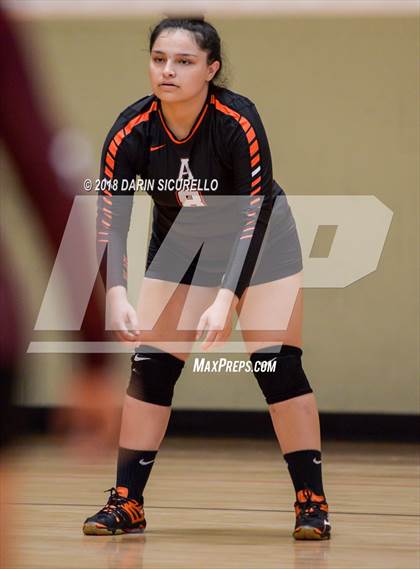Thumbnail 1 in Torrance vs West Anchorage (NIKE Tournament of Champions) photogallery.