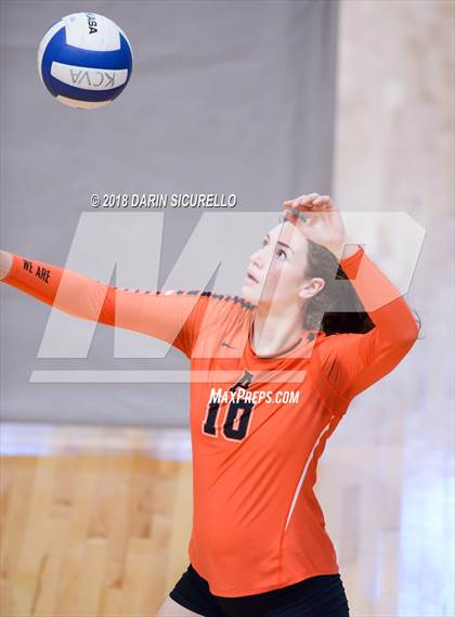 Thumbnail 2 in Torrance vs West Anchorage (NIKE Tournament of Champions) photogallery.