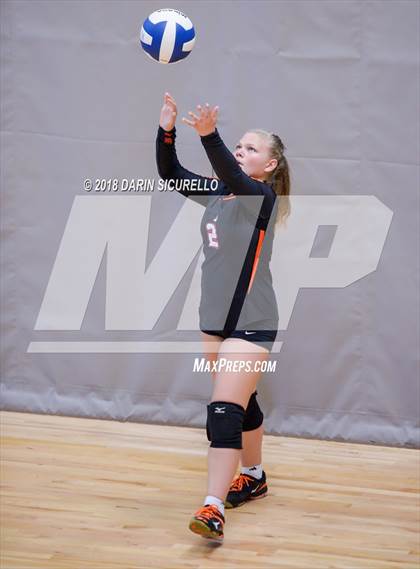 Thumbnail 1 in Torrance vs West Anchorage (NIKE Tournament of Champions) photogallery.