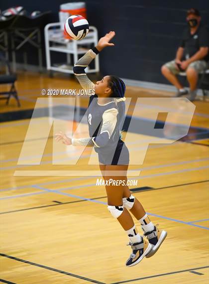 Thumbnail 1 in Mountain Pointe @ Desert Vista photogallery.