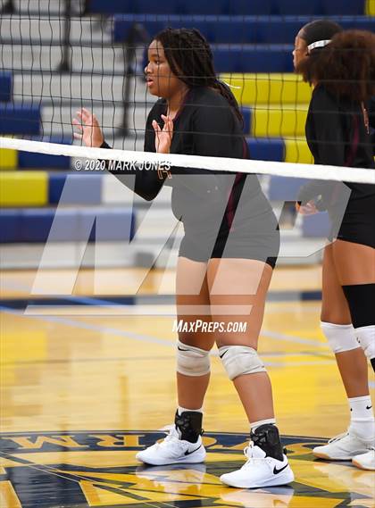 Thumbnail 2 in Mountain Pointe @ Desert Vista photogallery.