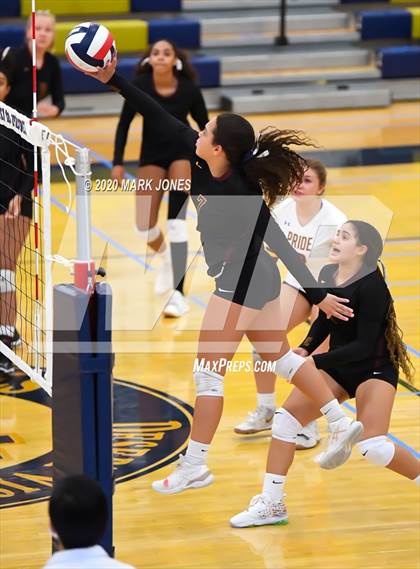 Thumbnail 3 in Mountain Pointe @ Desert Vista photogallery.