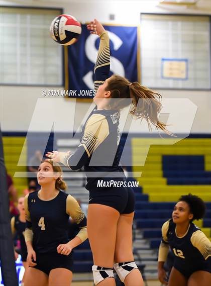 Thumbnail 2 in Mountain Pointe @ Desert Vista photogallery.