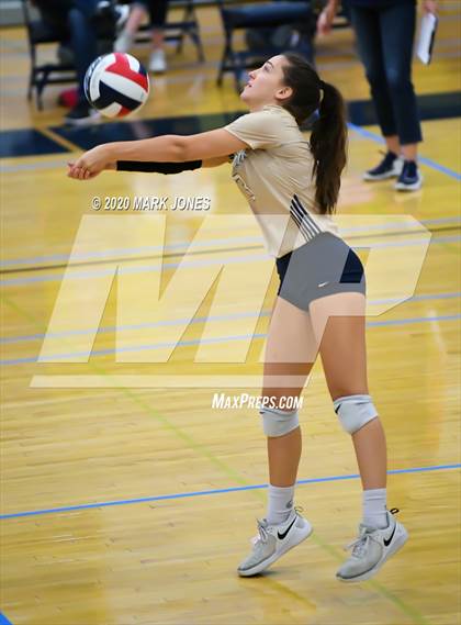 Thumbnail 1 in Mountain Pointe @ Desert Vista photogallery.