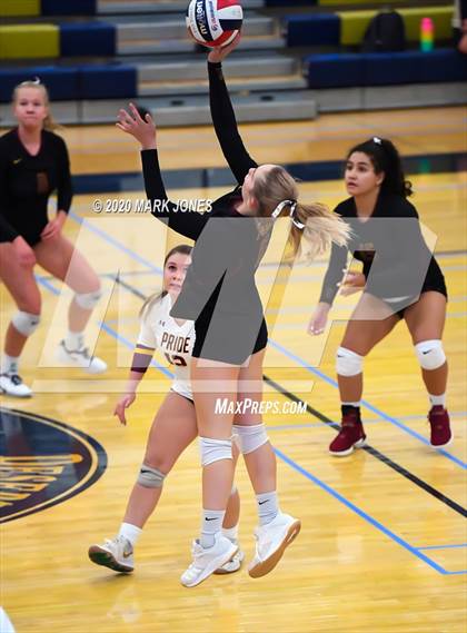 Thumbnail 1 in Mountain Pointe @ Desert Vista photogallery.
