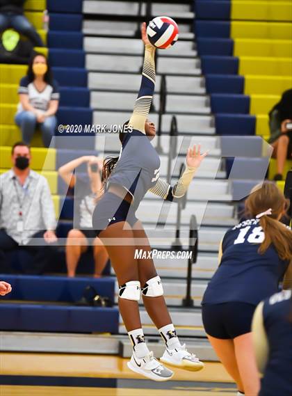 Thumbnail 2 in Mountain Pointe @ Desert Vista photogallery.