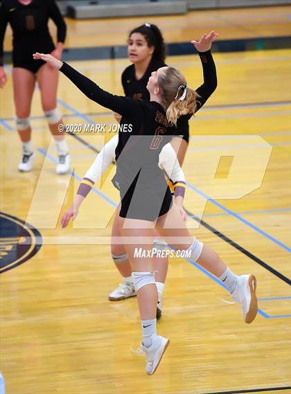 Thumbnail 1 in Mountain Pointe @ Desert Vista photogallery.