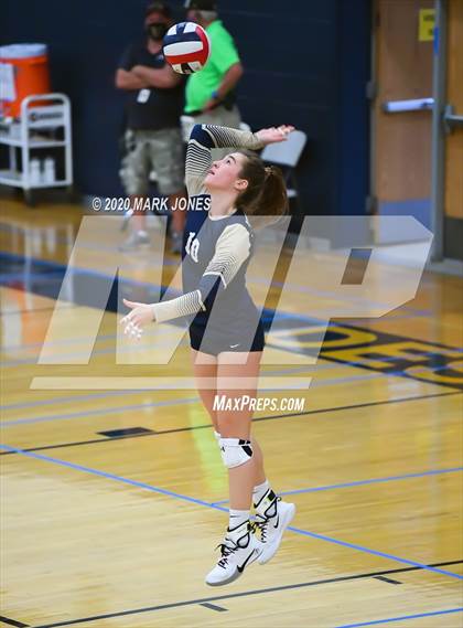 Thumbnail 3 in Mountain Pointe @ Desert Vista photogallery.