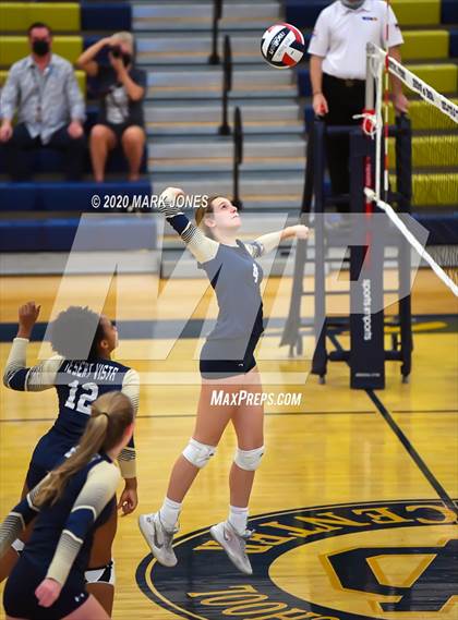 Thumbnail 3 in Mountain Pointe @ Desert Vista photogallery.