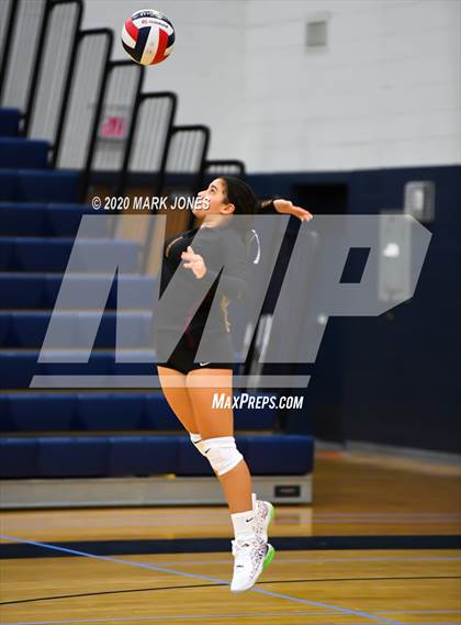 Thumbnail 3 in Mountain Pointe @ Desert Vista photogallery.