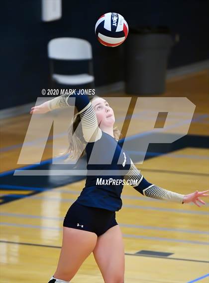 Thumbnail 1 in Mountain Pointe @ Desert Vista photogallery.