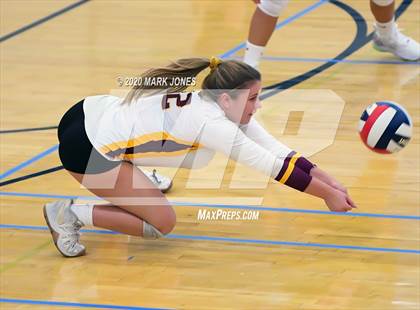 Thumbnail 2 in Mountain Pointe @ Desert Vista photogallery.
