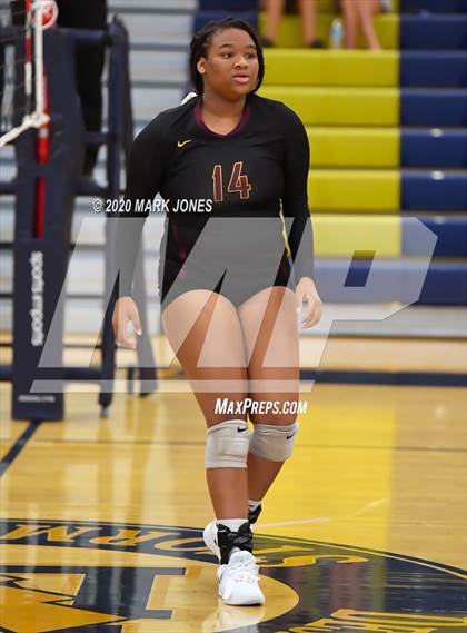 Thumbnail 3 in Mountain Pointe @ Desert Vista photogallery.