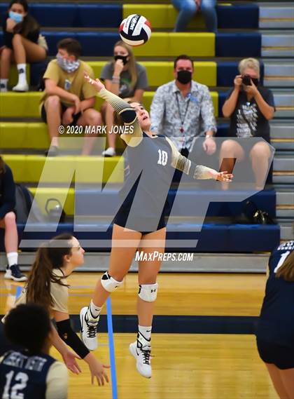 Thumbnail 3 in Mountain Pointe @ Desert Vista photogallery.