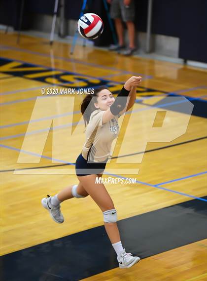 Thumbnail 3 in Mountain Pointe @ Desert Vista photogallery.