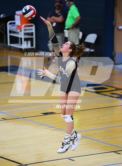 Thumbnail 1 in Mountain Pointe @ Desert Vista photogallery.