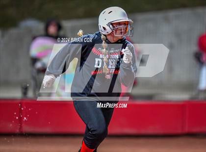 Thumbnail 1 in Flippin vs Green Forest (AAA 3A-1 District Tournament) photogallery.