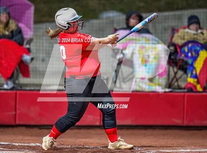Thumbnail 3 in Flippin vs Green Forest (AAA 3A-1 District Tournament) photogallery.