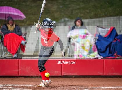 Thumbnail 1 in Flippin vs Green Forest (AAA 3A-1 District Tournament) photogallery.