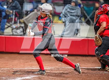 Thumbnail 3 in Flippin vs Green Forest (AAA 3A-1 District Tournament) photogallery.